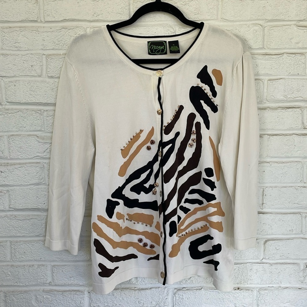 -Vintage Nicaya Graphic and Bead Cardigan